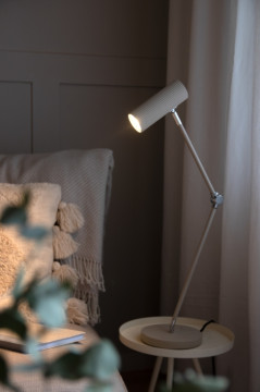 Jak vybrat ideální stolní lampu pro váš domov - nejlepší výběr lampiček a lamp pro každou místnost