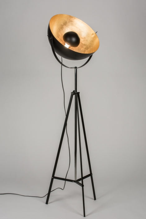 Stojací industriální designová lampa Parabollo Industry