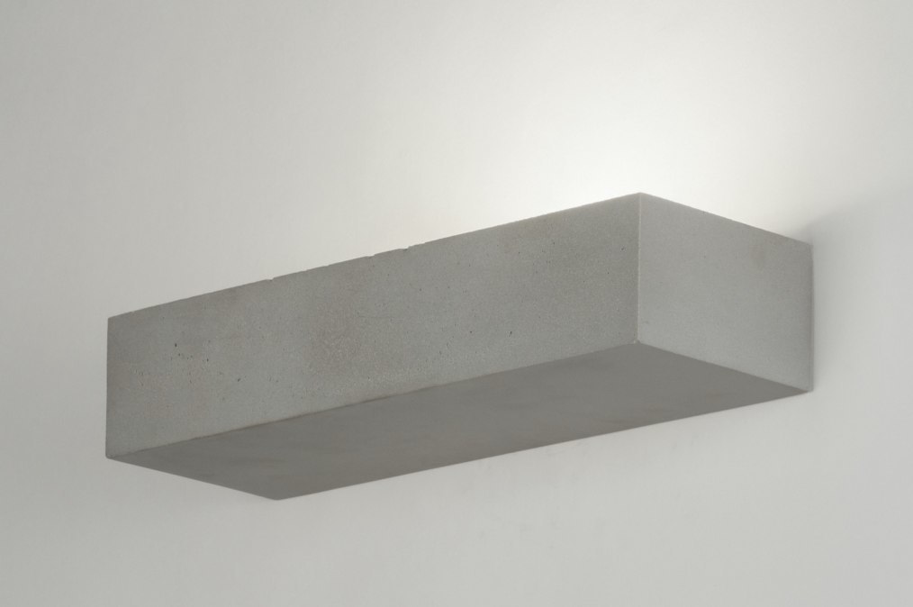 Nástěnné betonové šedé svítidlo Villini Beton