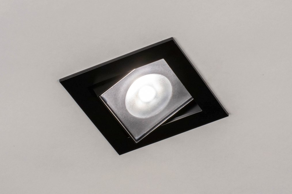 Zápustné koupelnové LED svítidlo Ariva Black