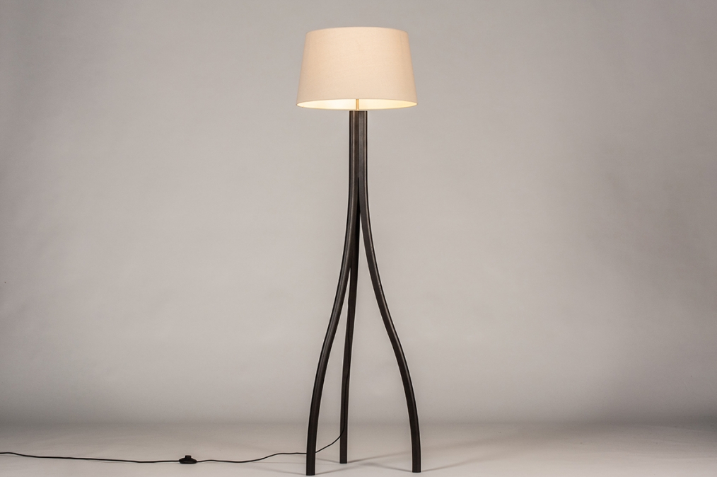 Stojací designová lampa Arbon Taupe and Black Wood