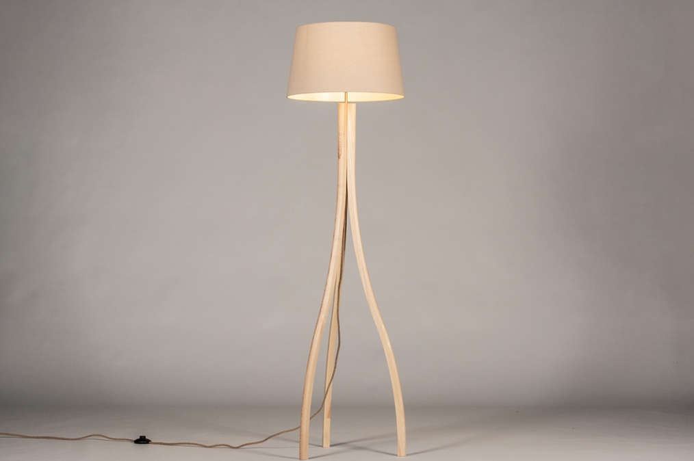 Stojací designová lampa Arbon Taupe and Natur Wood