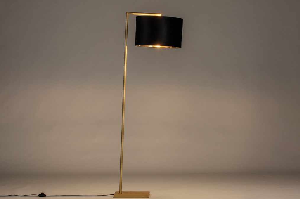 Stojací designová lampa Pallas Black and Gold Messe