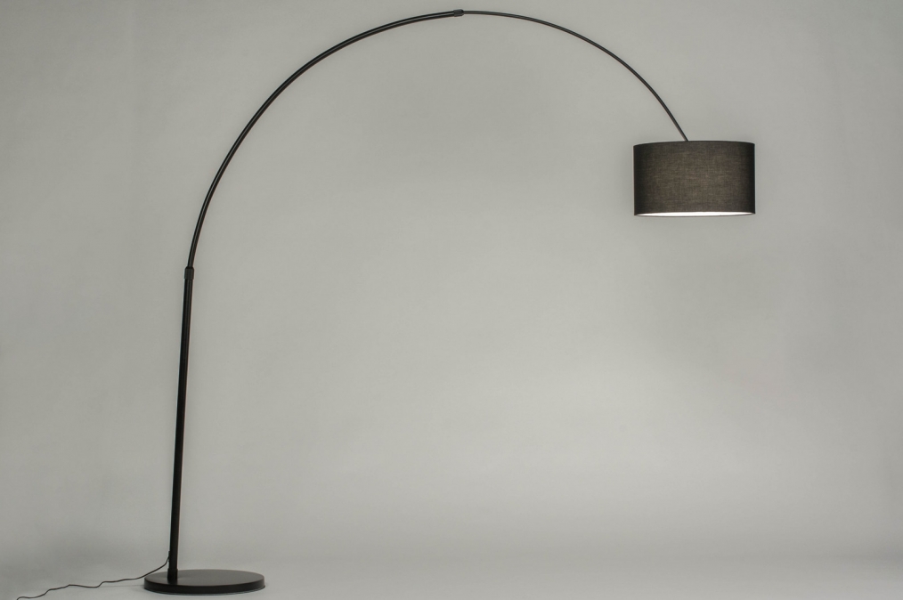 Stojací designová oblouková lampa Dallas Black and Black