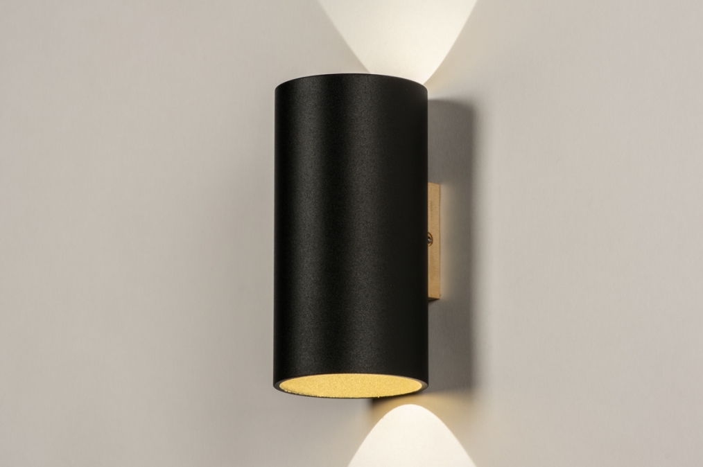 Nástěnné koupelnové designové svítidlo Baurne Black and Gold