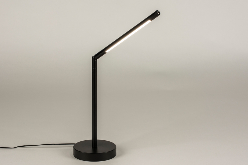 Stolní minimalistická LED lampa Cascade Black