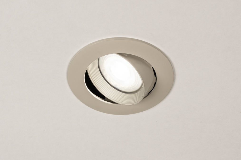 Podhledové kulaté svítidlo do sádrokartonu 