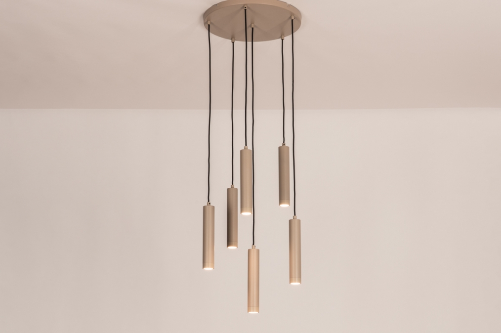 Závěsné minimalistické béžové svítidlo Gianta Taupe Round 6