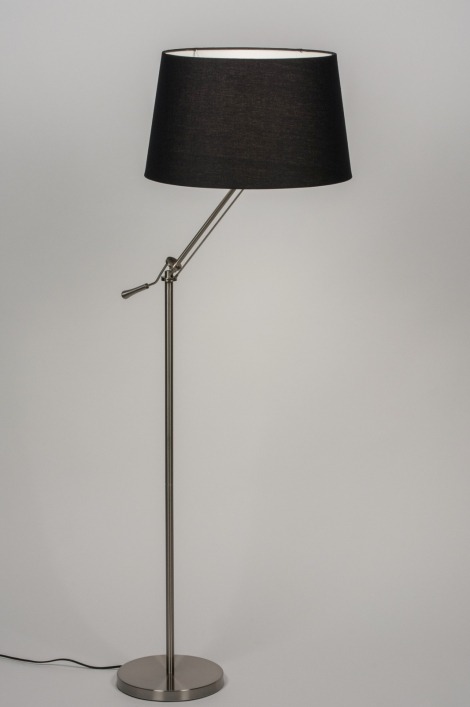 Stojací designová černá lampa Fianno Black 