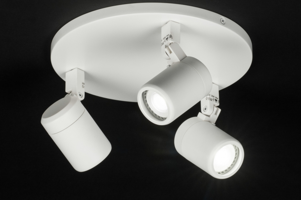 Stropní nebo koupelnové designové svítidlo Spot White III