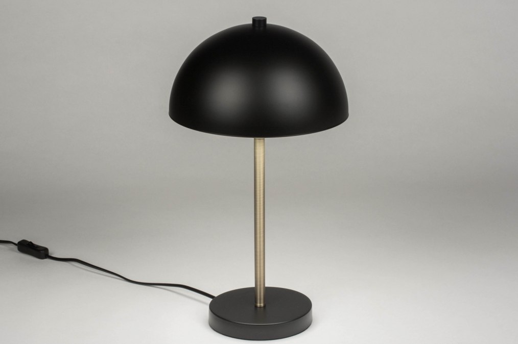 Stolní designová černá lampa Montana Black
