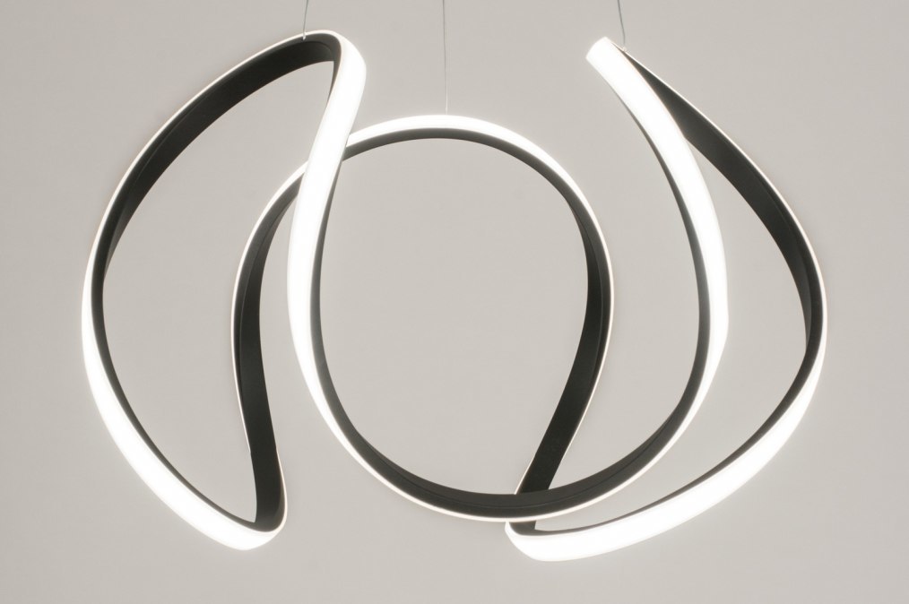 Závěsné designové LED svítidlo Corinthia Black